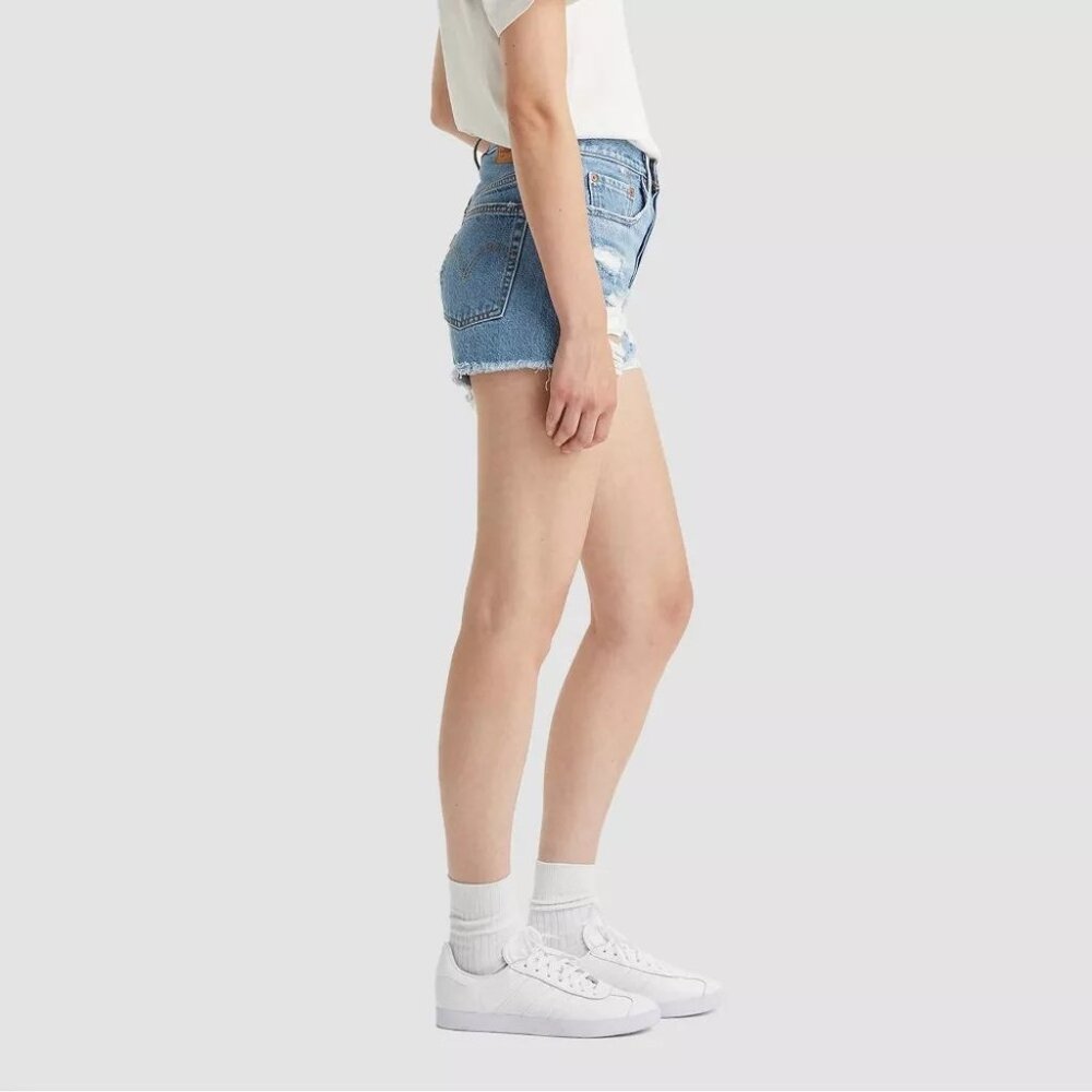 NEW Levi's 501 Original Fit High-Rise Women's Jean Shorts - Quiet Riot - Size 31